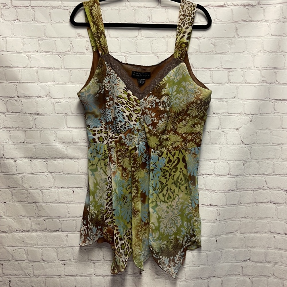 Plus Womans sleeveless blouse 2X - Picture 9 of 12